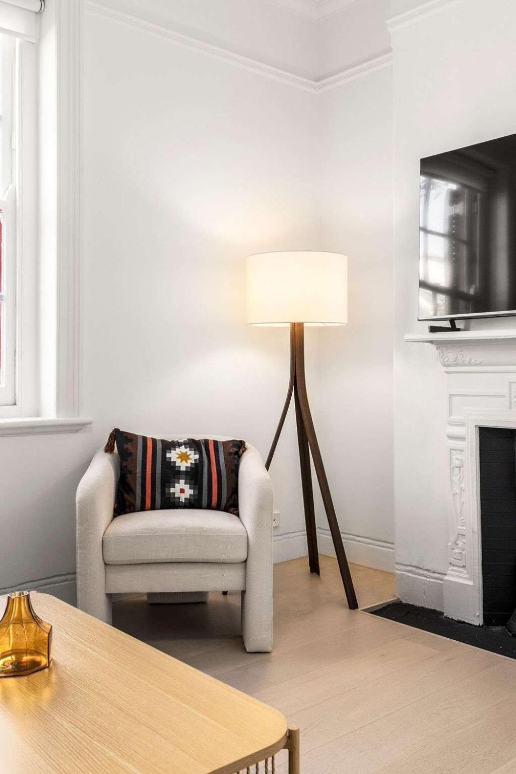 Ground-floor Retreat In Dawes Point *